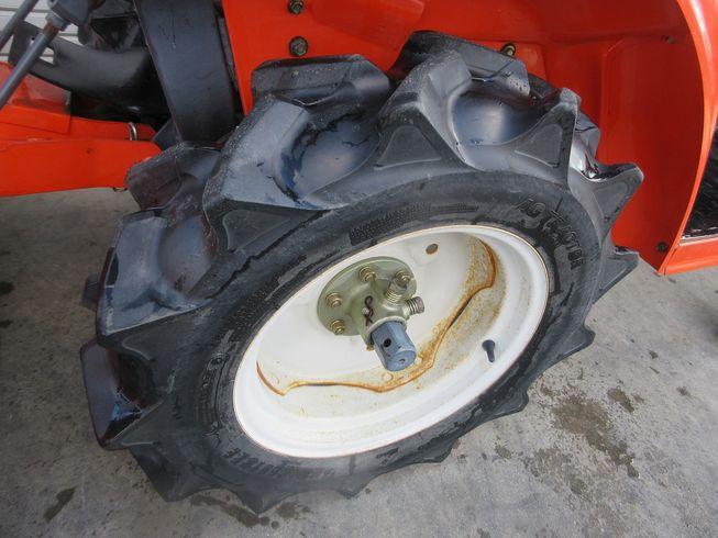 トラクター GB13 写真７