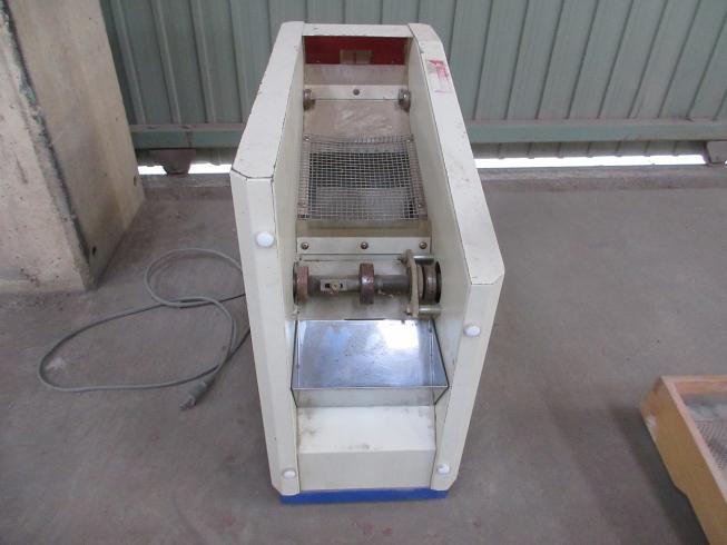 石抜機 S302 写真４