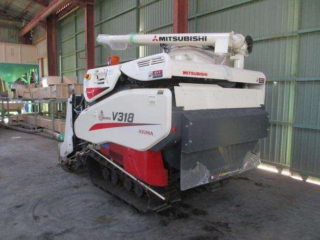 コンバイン V318 写真４