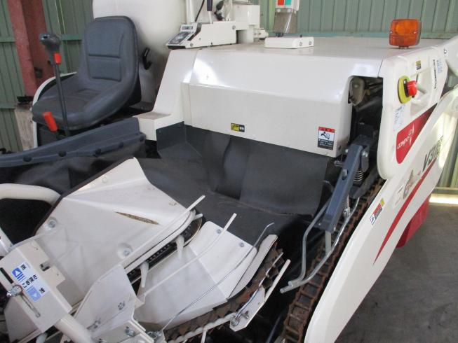 コンバイン V318 写真６