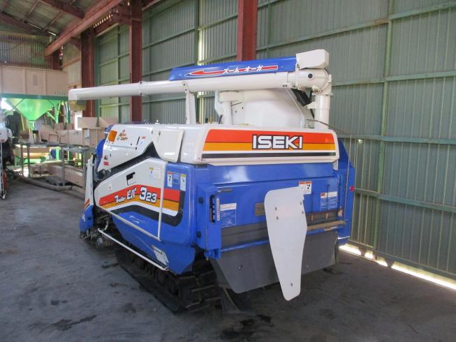 コンバイン HVG323G-ZATHWC 写真３