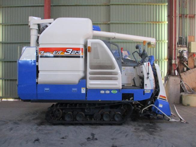 コンバイン HVG323G-ZATHWC 写真４