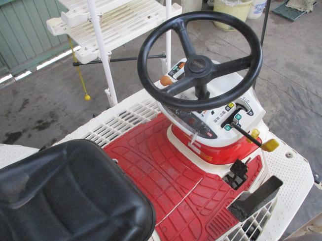 田植機 RJ6 写真５