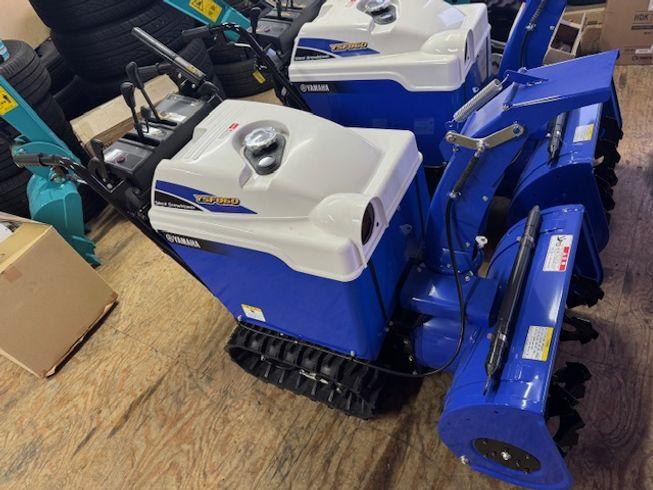 除雪機 YSF860 写真２