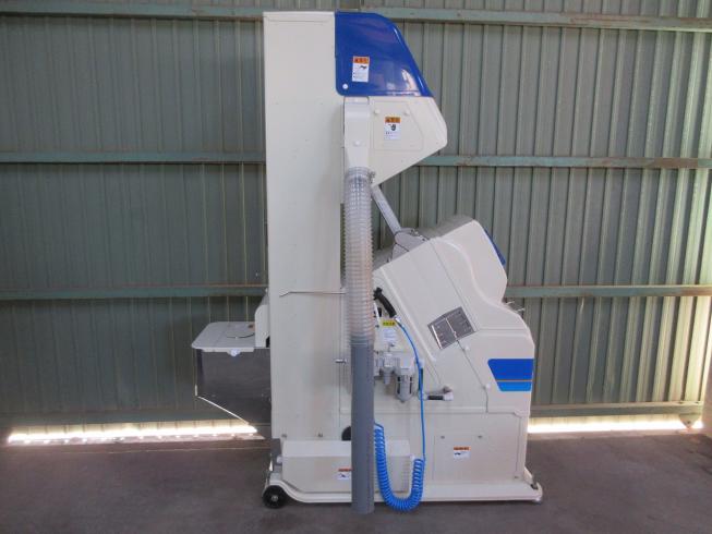 色彩選別機 FGS-1000S 写真５