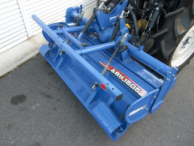 トラクター TH255-QA15D　IQターン　サンバイザー付 写真９