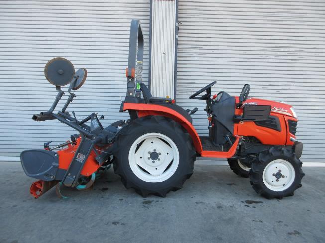 トラクター JB15X-BSMAG 写真３