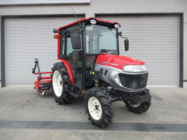 トラクター EG227X 写真２