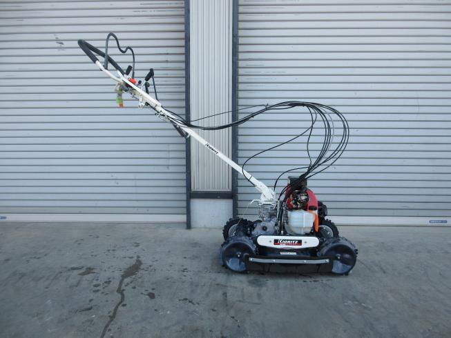 草刈機 AZ852AF 写真３