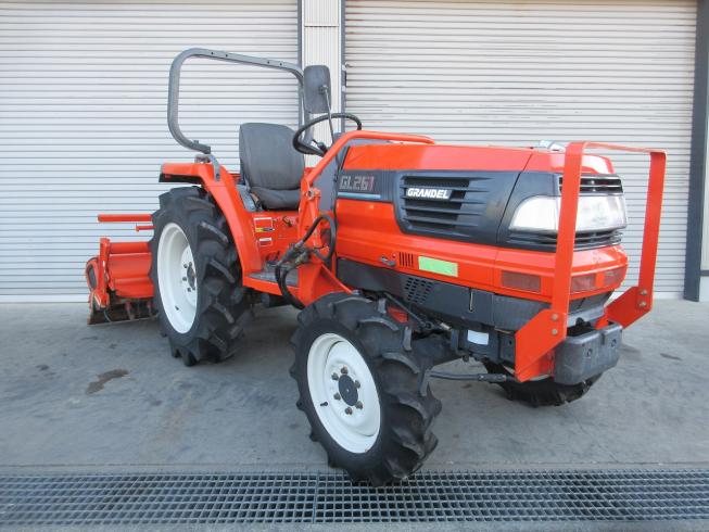 トラクター GL261 写真２