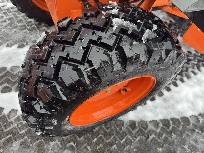 ホイールローダー/タイヤショベル ZW20 写真４