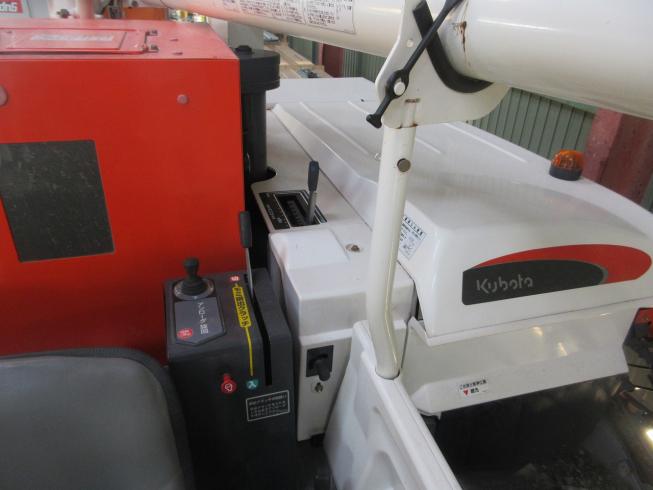 コンバイン AR320 写真８