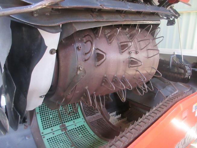 コンバイン AR320 写真９