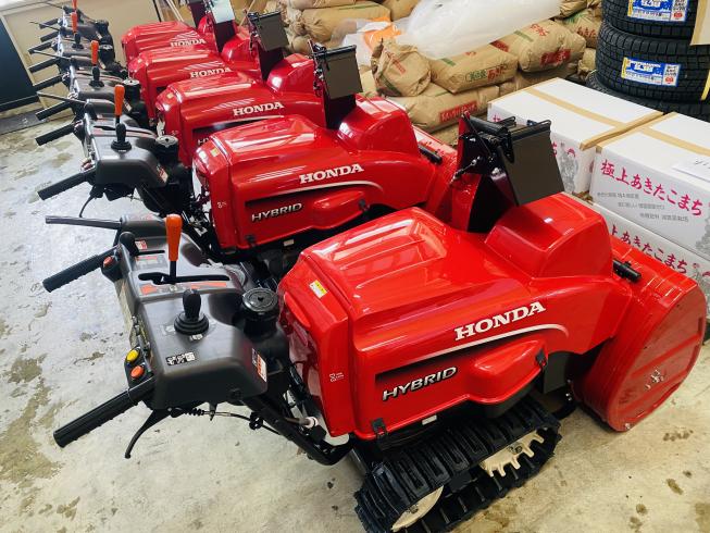 除雪機 HSS1170iJ 写真２