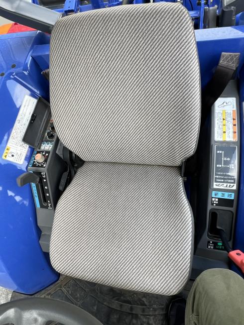 トラクター AT23-S（ｱﾜｰ100時間！！） 写真９