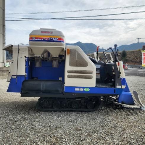 コンバイン HVA212-KWCY 写真４