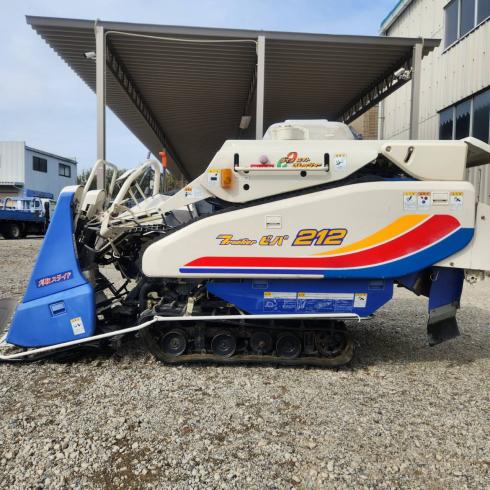 コンバイン HVA212-KWCY 写真６