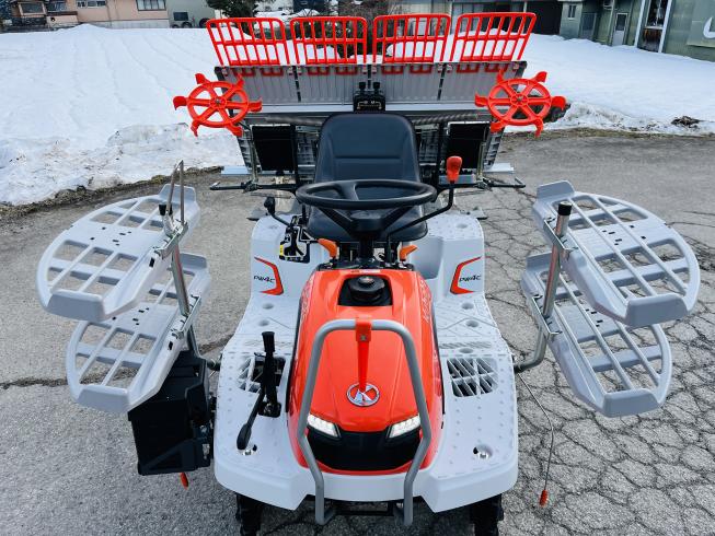 田植機 PW4C 写真５