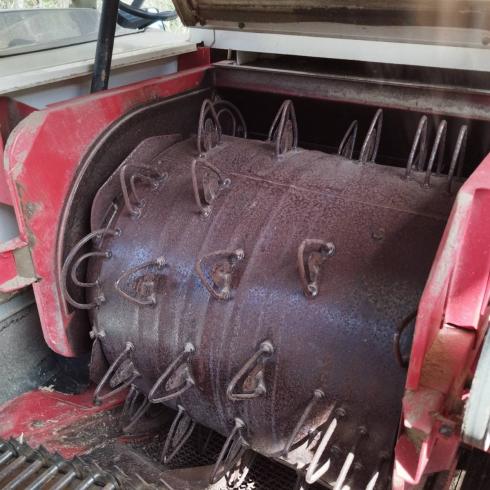 コンバイン GC221  写真８