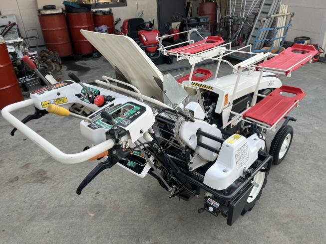 野菜移植機 PF1 写真２