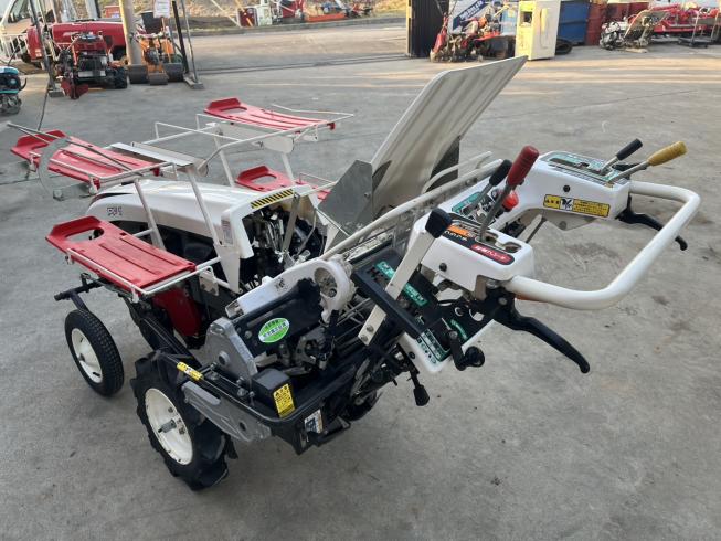 野菜移植機 PF1 写真３