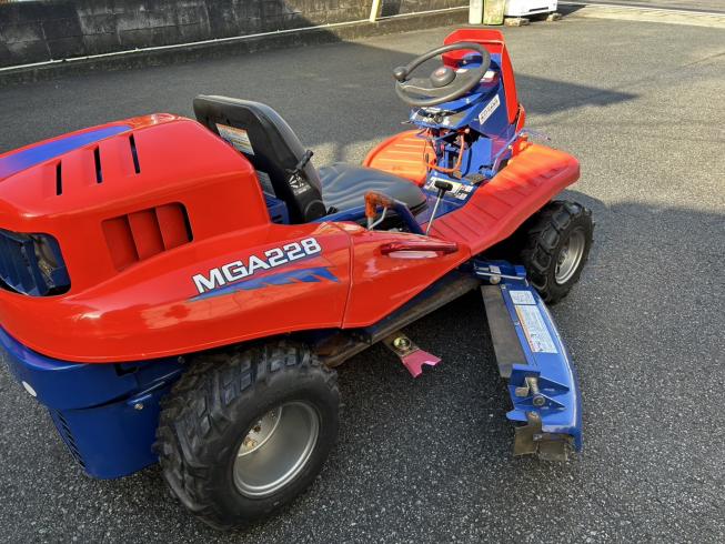 草刈機 MGA228 写真５