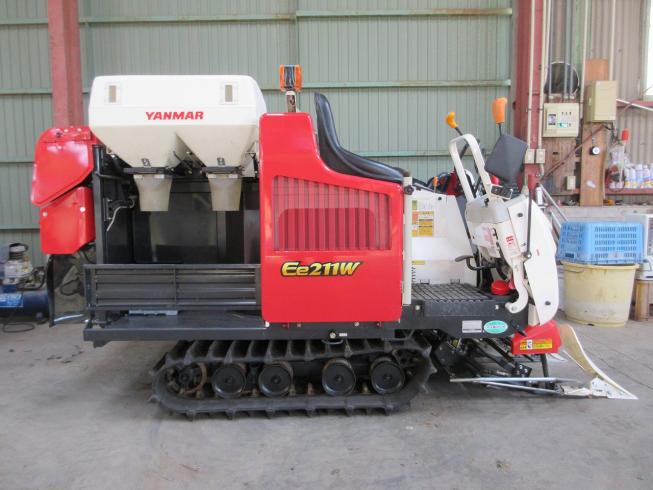 コンバイン Ee211W 写真９