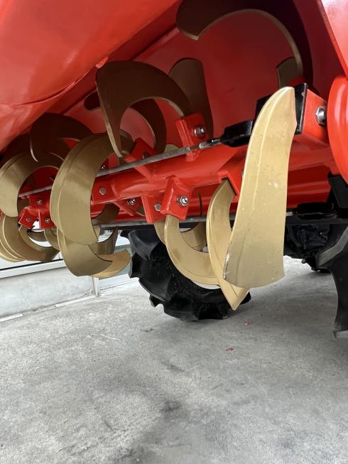 トラクター KB225FQMARF1  ｱﾜｰ222HR 写真８