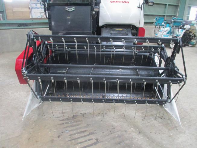 汎用コンバイン YH700M 写真７