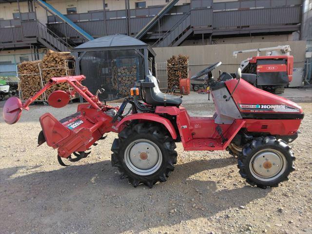 トラクター RT1300 写真２