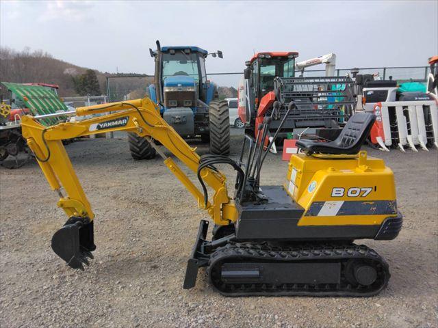 ミニユンボ B07 写真４