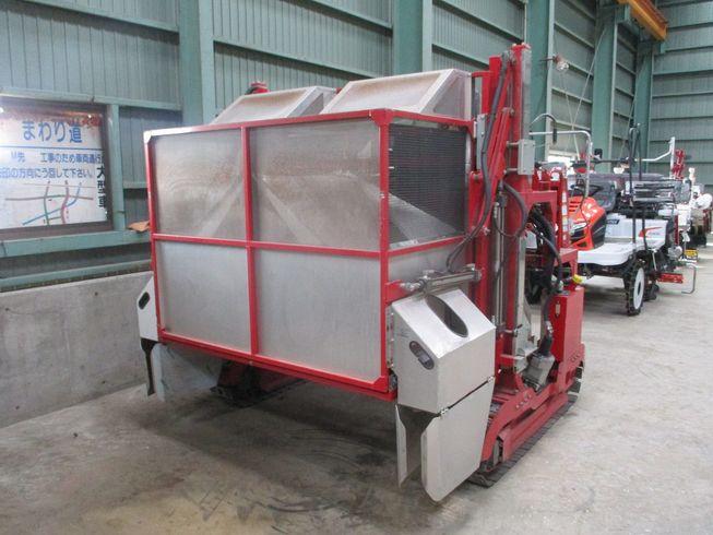 乗用型摘採機 KJ6C-W180SJB 写真５