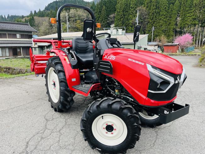 トラクター XS25MTS4 写真２