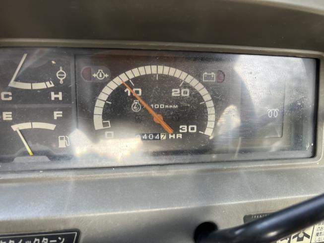 トラクター MTZ20 写真９