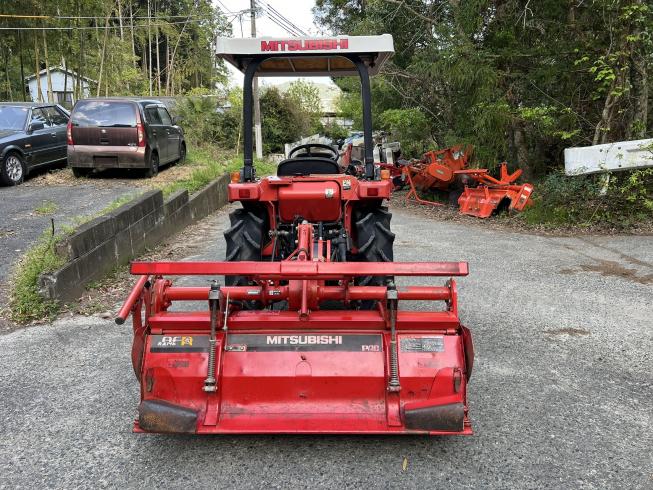 トラクター MTZ20 写真５