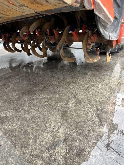 トラクター L270DFQBMARF6大排気量1647CC 写真８