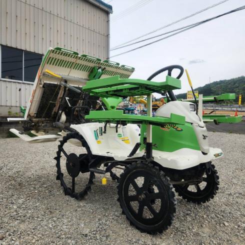 田植機 PeS-1 写真２