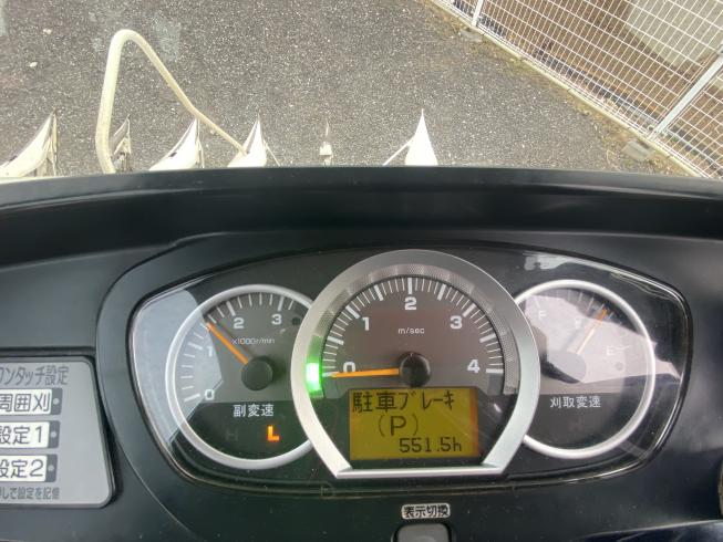 コンバイン ER572 NHDMSQW 写真９