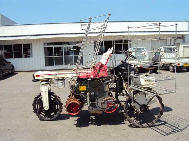 野菜移植機 OPR-4 写真４