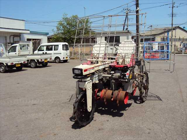 野菜移植機 OPR-4 写真５