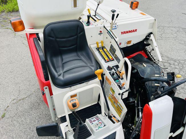 コンバイン Ee214WG 写真10