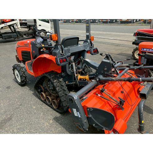 トラクター KB19 写真４