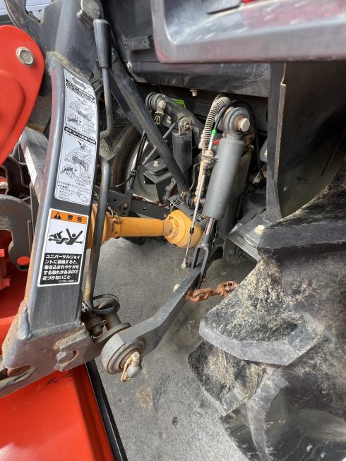 トラクター L270DFQBMAWF6大排気量1647CC 写真５