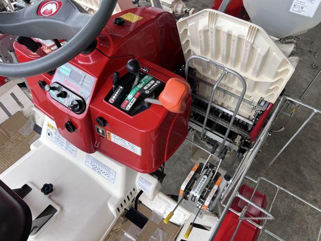 田植機 RXE-4NR 写真９