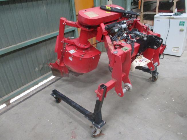 溝堀機 OM312E-A 写真３