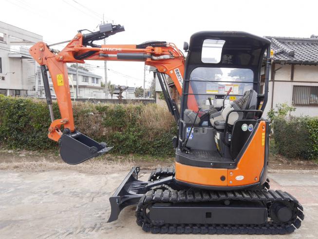 ミニユンボ ZX30UR-5B 写真３