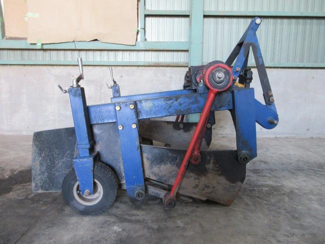 堀取り機 KN90 写真４