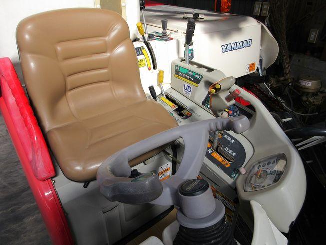 コンバイン AJ216 写真７