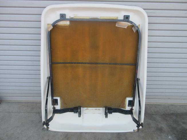 キャノピー 不明 写真４