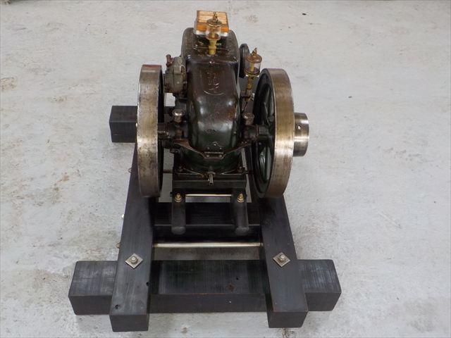 発動機 R-1 写真５